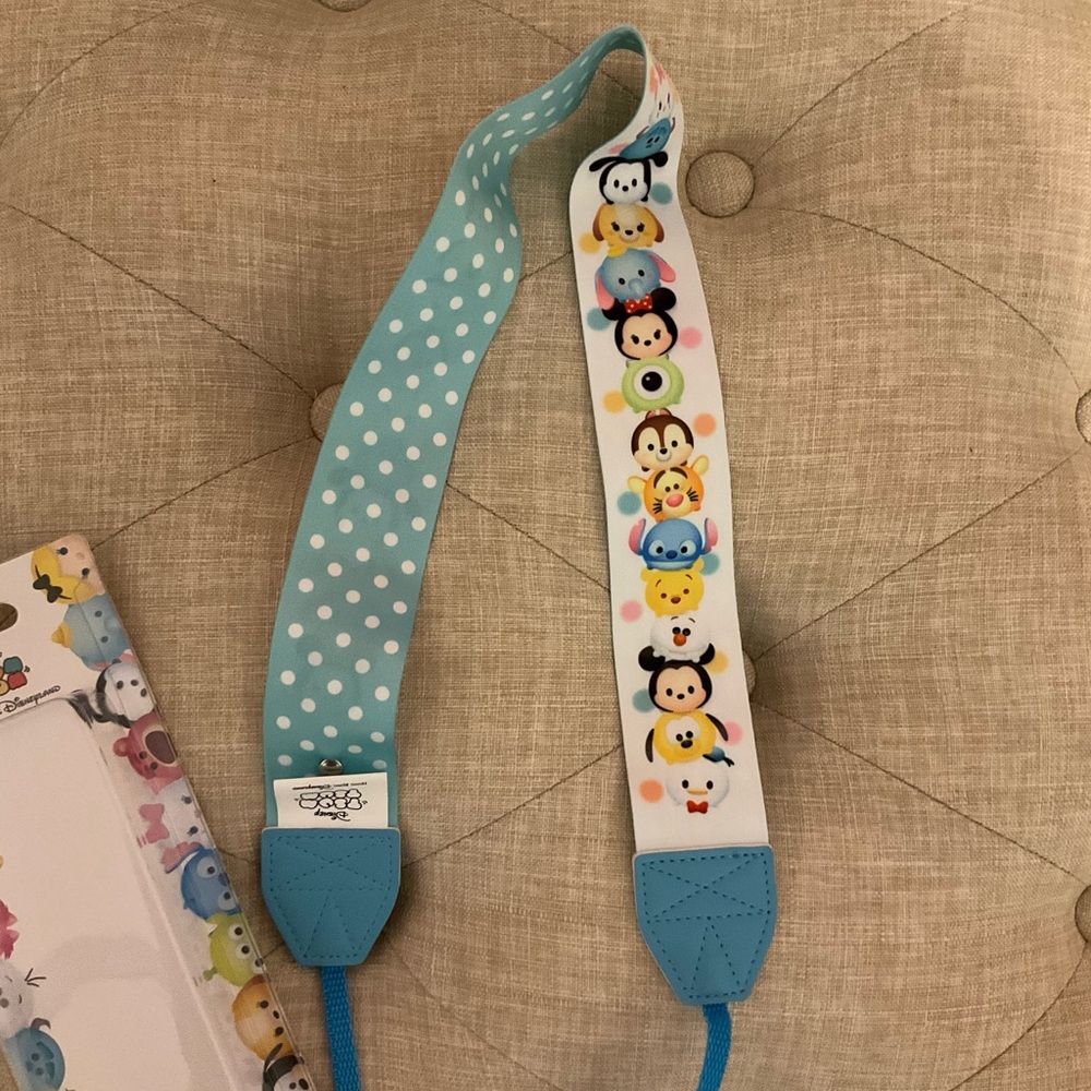 Disney Tsum Tsum Camera Strap Disneyland Japan - Picture 3 of 3